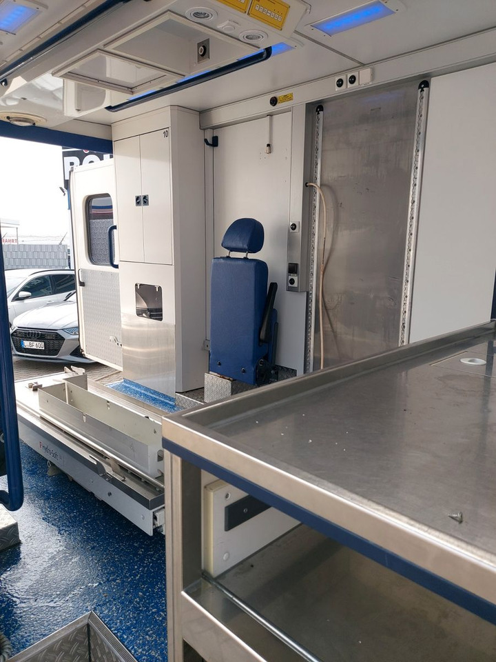 New Ambulance Mercedes-Benz Sprinter II Pritsche 516 Autom. RTW Ambulance: picture 22