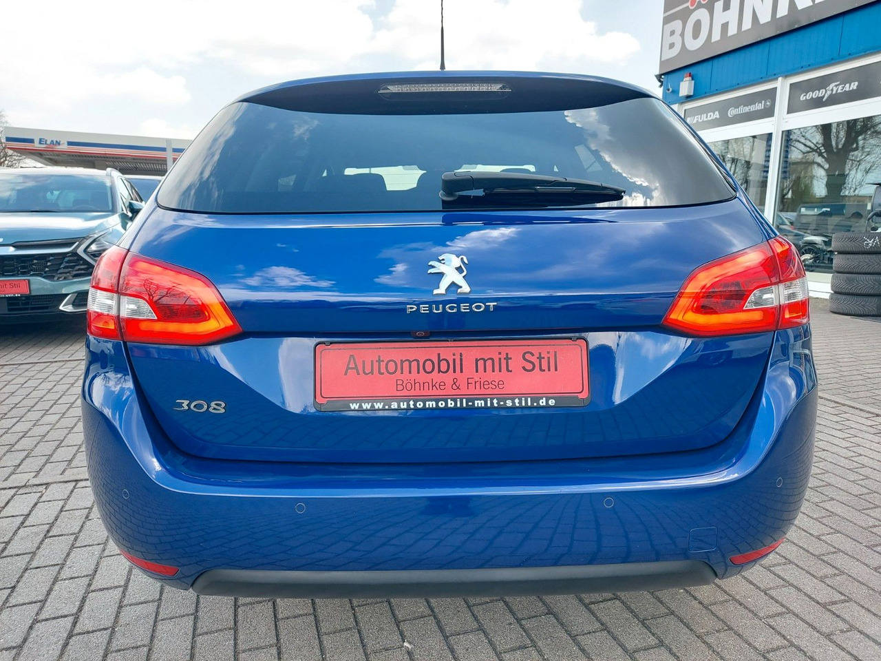 Peugeot 308 SW Allure DAB Spurassist LED Klima Sitzheiz - Car: picture 5 Peugeot 308 SW Allure DAB Spurassist LED Klima Sitzheiz - Car: picture 5