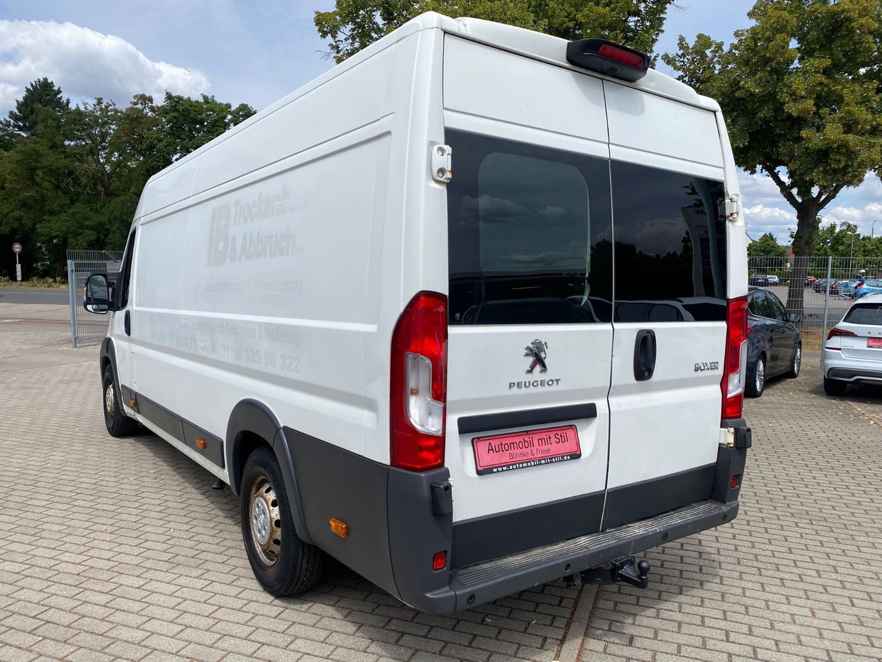 Passenger van Peugeot Boxer Kasten Hochraum 435 L4H2 Komfort Plus Blue: picture 20