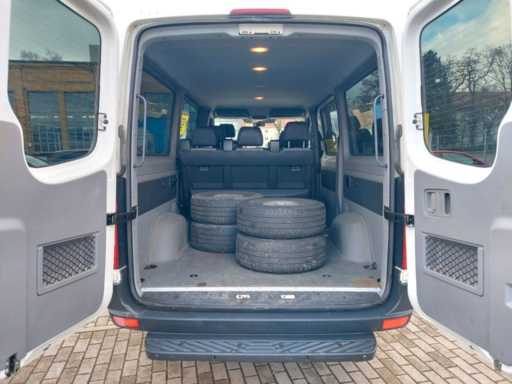 Volkswagen Crafter Kombi 35 mittel L2H1 8SITZER KLIMAA. TÜV - Minibus, Passenger van: picture 3 Volkswagen Crafter Kombi 35 mittel L2H1 8SITZER KLIMAA. TÜV - Minibus, Passenger van: picture 3