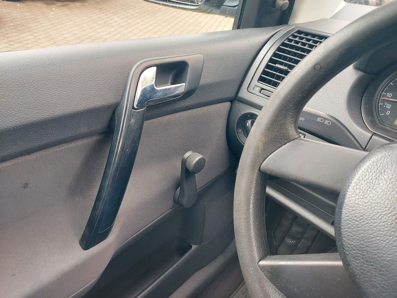 Car Volkswagen Polo IV Basis Klima ohnee TÜV: picture 12 Car Volkswagen Polo IV Basis Klima ohnee TÜV: picture 12