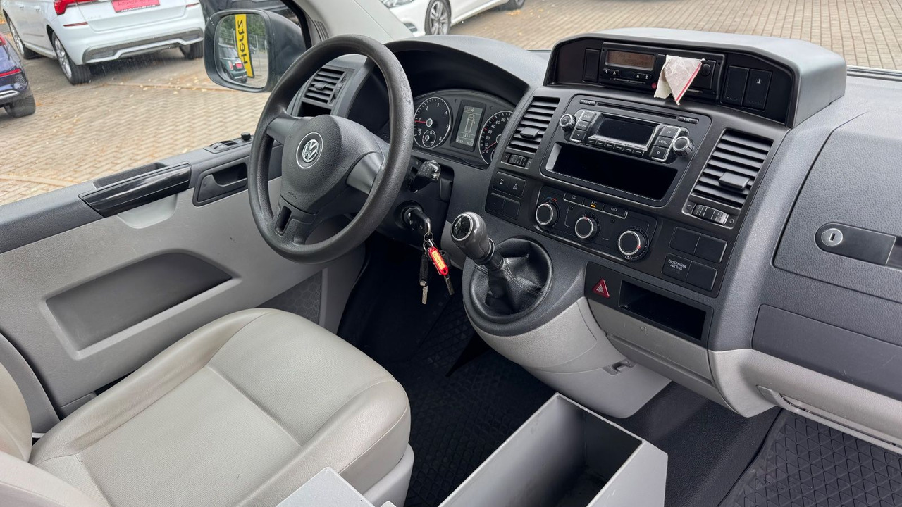 Volkswagen T5 Transporter Kasten-Kombi Lang 4Motion KLIMA - Passenger van: picture 4 Volkswagen T5 Transporter Kasten-Kombi Lang 4Motion KLIMA - Passenger van: picture 4