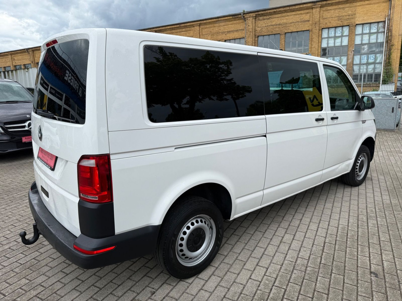 Volkswagen T6 Transporter Kasten Kombi lang 4Motion 5 Sitze - Passenger van: picture 4 Volkswagen T6 Transporter Kasten Kombi lang 4Motion 5 Sitze - Passenger van: picture 4