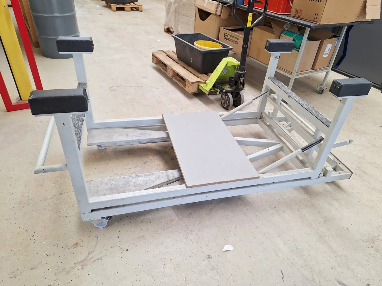 1 Stk. Transportwagen - Material handling equipment: picture 1 1 Stk. Transportwagen - Material handling equipment: picture 1