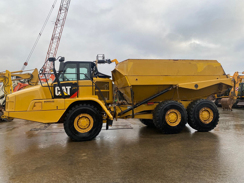 Caterpillar 725C2 NVT - Articulated dumper: picture 2 Caterpillar 725C2 NVT - Articulated dumper: picture 2