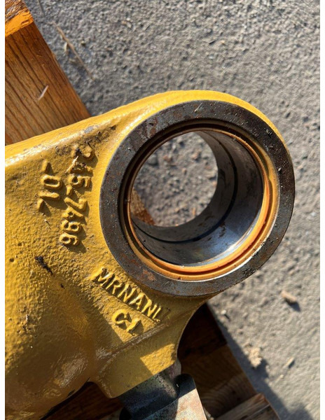 Caterpillar 950H Lifting cylinder OEM 2424272 - Hydraulics: picture 2 Caterpillar 950H Lifting cylinder OEM 2424272 - Hydraulics: picture 2