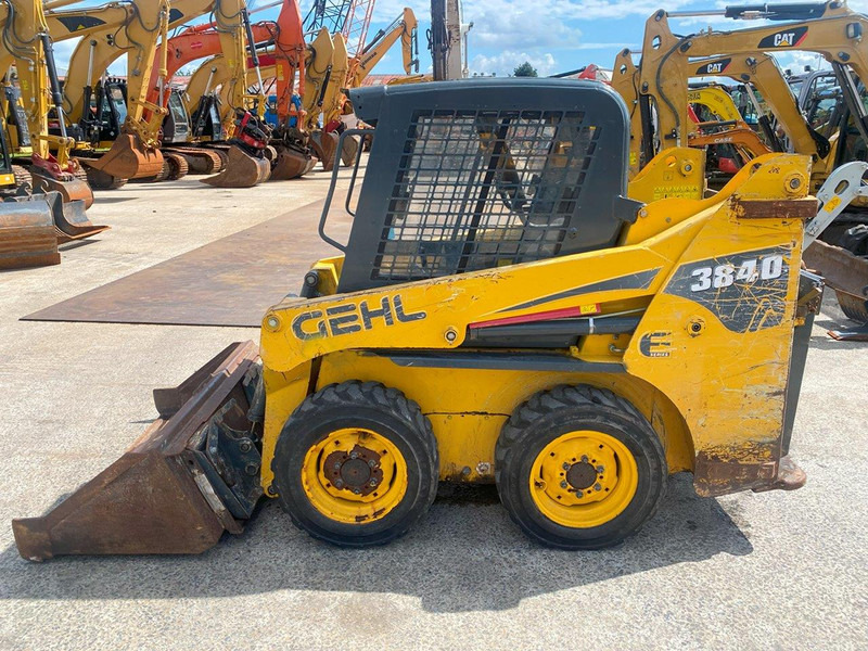 Gehl SL3840 NVT - Skid steer loader: picture 2 Gehl SL3840 NVT - Skid steer loader: picture 2