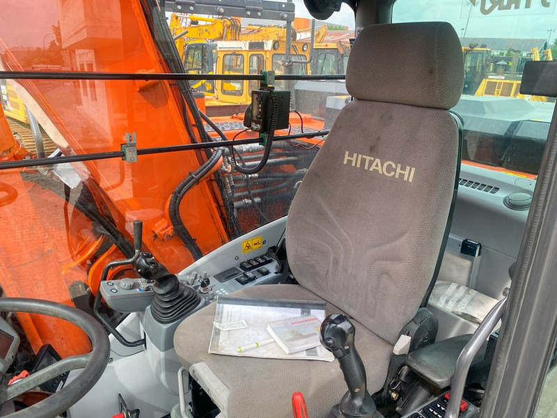 Hitachi ZX170W-6 NVT - Wheel excavator: picture 5 Hitachi ZX170W-6 NVT - Wheel excavator: picture 5