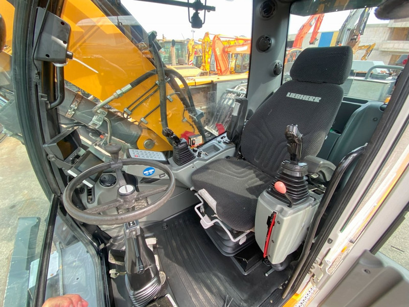 Liebherr A914 NVT - Wheel excavator: picture 3 Liebherr A914 NVT - Wheel excavator: picture 3