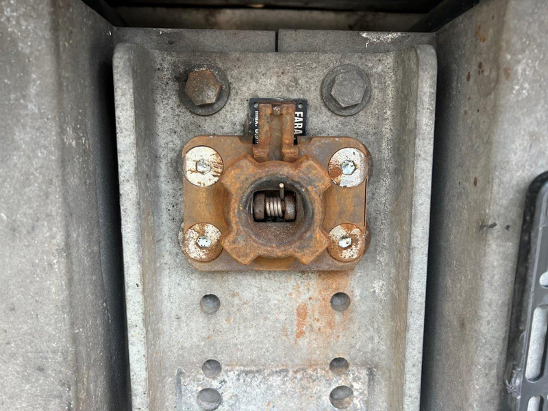 Box truck Mitsubishi Fuso Canter 3C18 NVT: picture 11