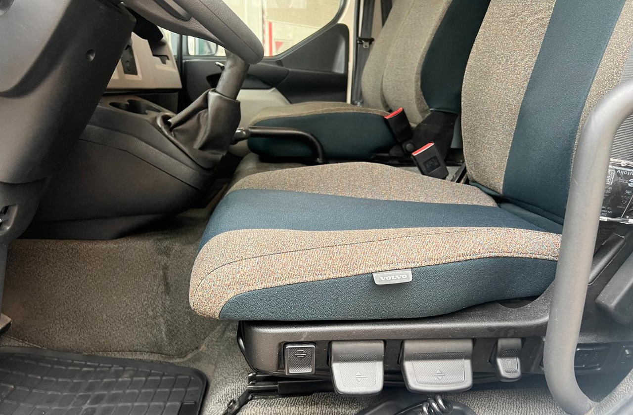 VOLVO FL 250 euro 6 sponda on lease VOLVO FL 250 euro 6 sponda: picture 9 VOLVO FL 250 euro 6 sponda on lease VOLVO FL 250 euro 6 sponda: picture 9