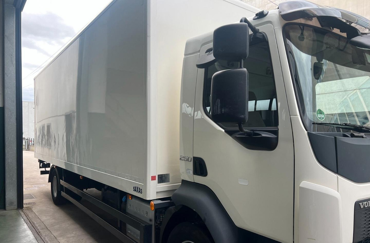 VOLVO FL 250 euro 6 sponda - Box truck: picture 5 VOLVO FL 250 euro 6 sponda - Box truck: picture 5