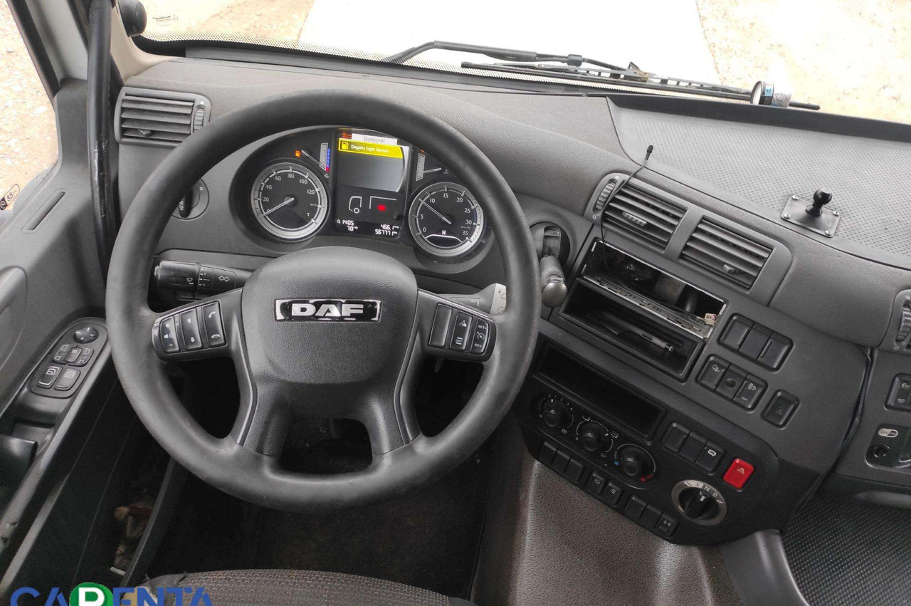 Interior photo 2: Isothermal truck DAF CF 310 FA