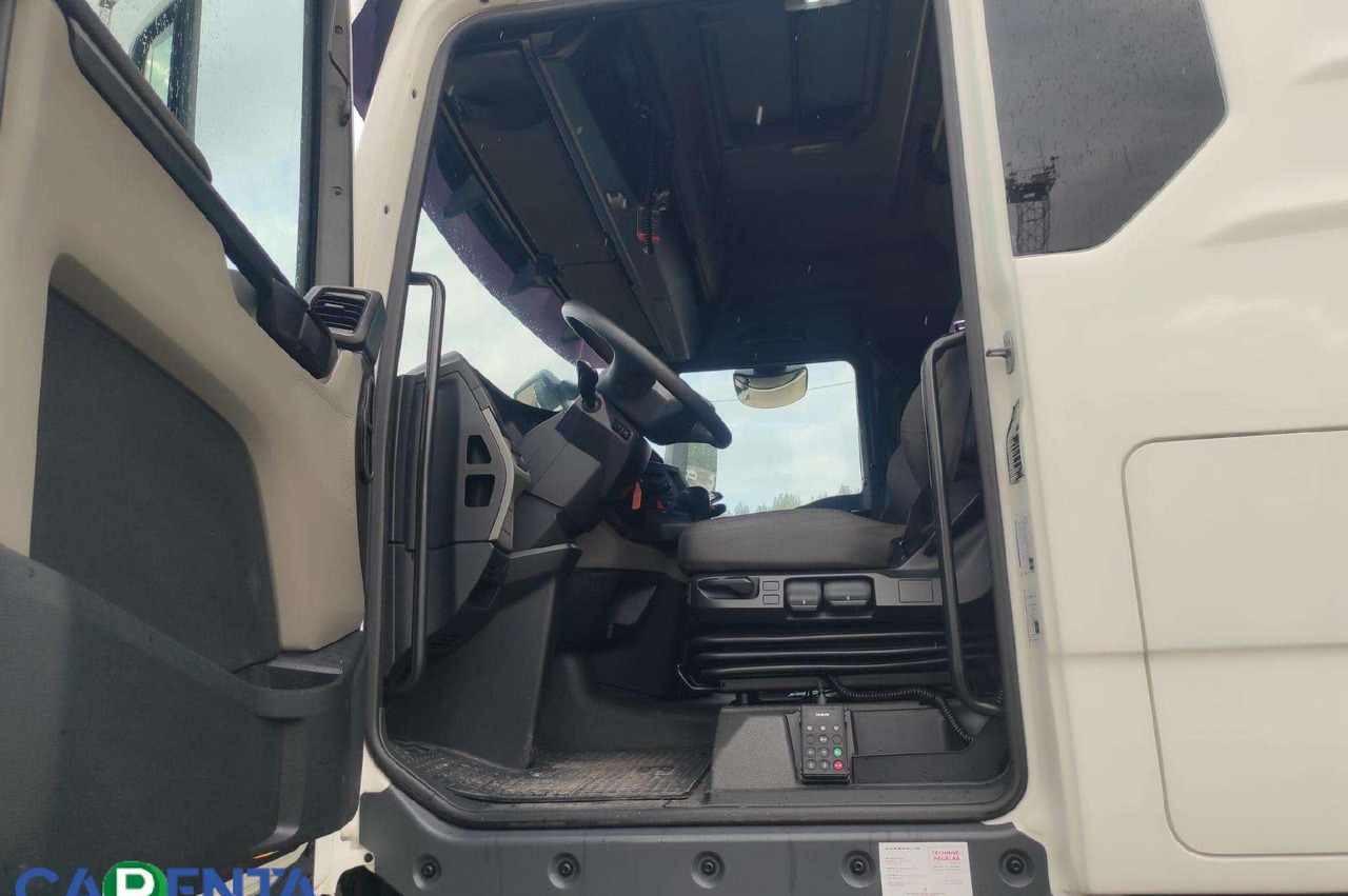 MAN TGX - Tractor unit: picture 5 MAN TGX - Tractor unit: picture 5