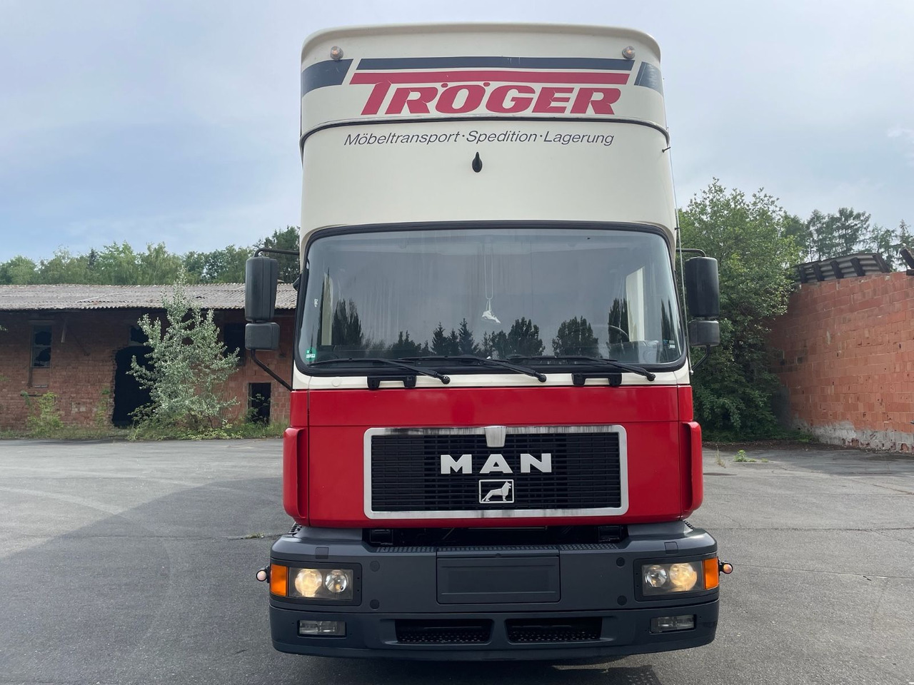 MAN 18.264 M40 Wohnmobil/4xBett/AC/Standheizung/EU2 - Camper: picture 2 MAN 18.264 M40 Wohnmobil/4xBett/AC/Standheizung/EU2 - Camper: picture 2