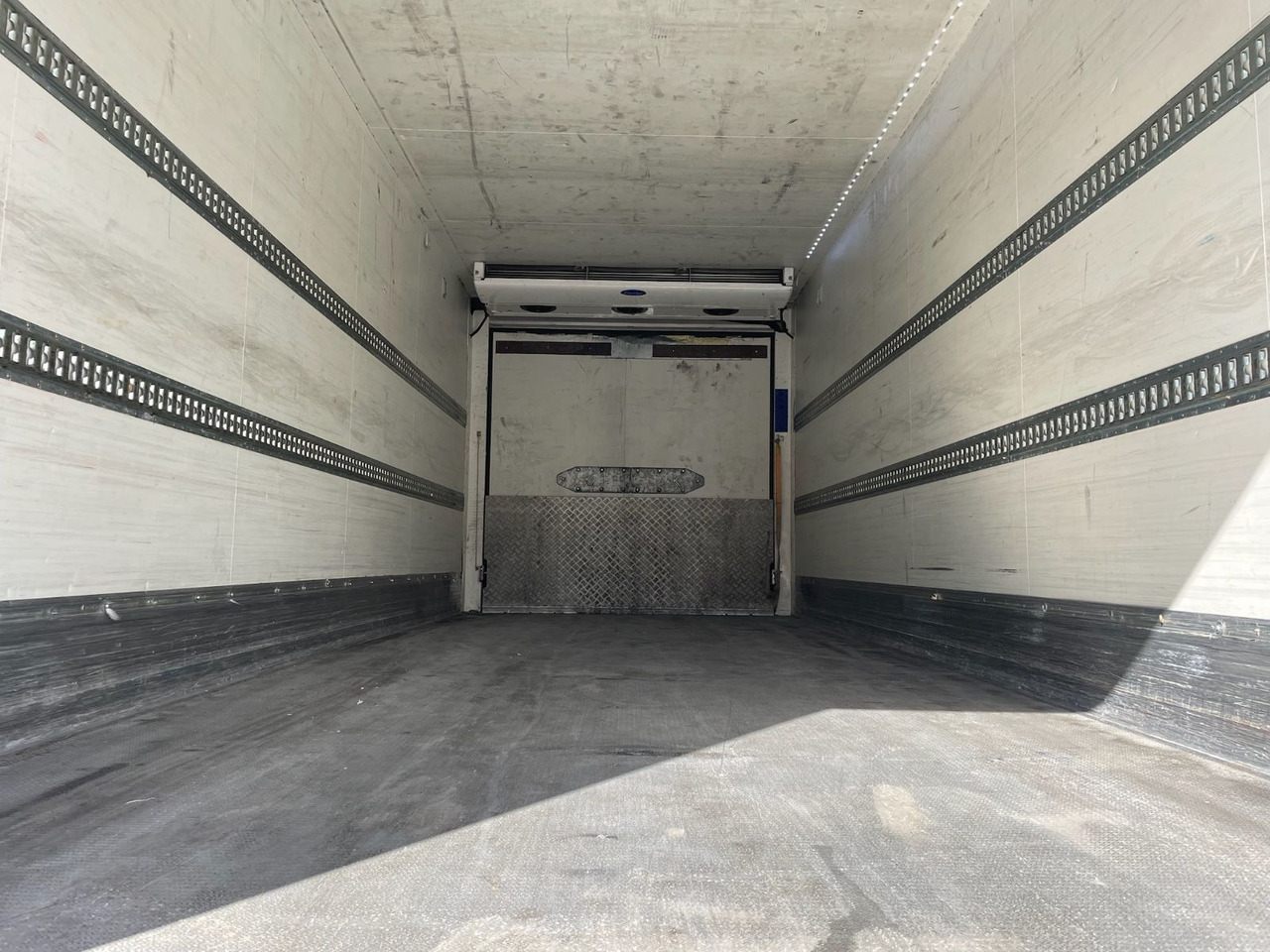 KERSCHER ZAA18 Kühlkoffer/CARRIER/SUPRA900U/LBW - Refrigerator trailer: picture 5 KERSCHER ZAA18 Kühlkoffer/CARRIER/SUPRA900U/LBW - Refrigerator trailer: picture 5