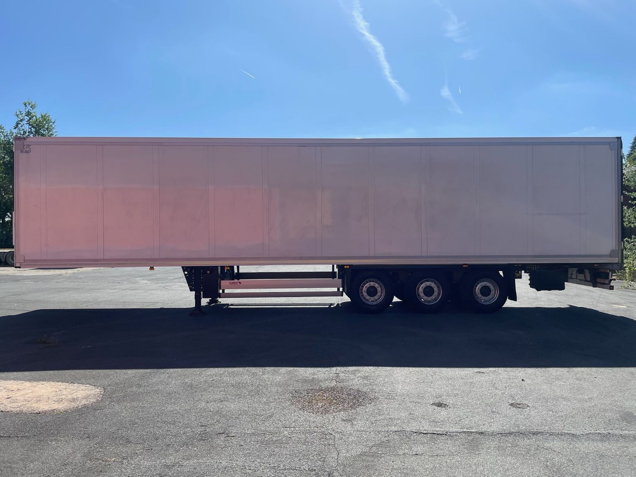 Schmitz Cargobull SCB*S3B /TÜV04-26 /2195h / Multi-Temp/13,4m - Refrigerator semi-trailer: picture 4 Schmitz Cargobull SCB*S3B /TÜV04-26 /2195h / Multi-Temp/13,4m - Refrigerator semi-trailer: picture 4