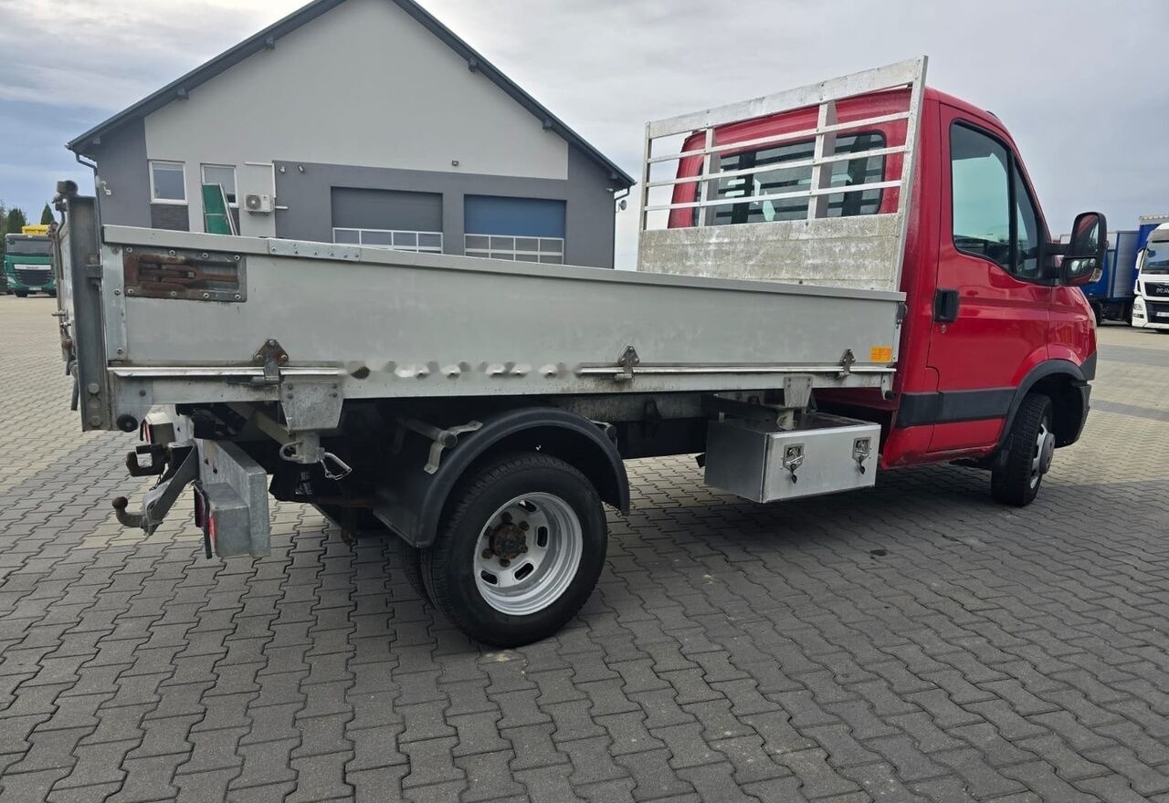 IVECO Daily 35C15 - Tipper van: picture 4 IVECO Daily 35C15 - Tipper van: picture 4