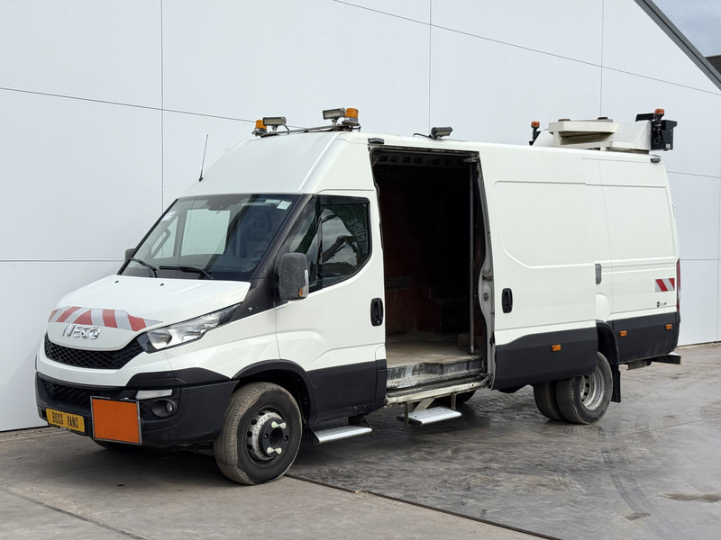 Iveco Daily 70C17 3.0 **Engine Broken** 3.0L L4H2 Dubbellucht Airco Cruise Control Dubbele Schuifdeuren Trekhaak 3.5t Tachograaf - Panel van: picture 2 Iveco Daily 70C17 3.0 **Engine Broken** 3.0L L4H2 Dubbellucht Airco Cruise Control Dubbele Schuifdeuren Trekhaak 3.5t Tachograaf - Panel van: picture 2