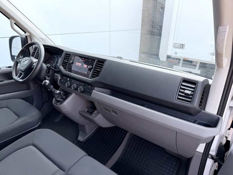 Panel van MAN TGE 3.140 2.0 TDI L3H3 Airco Cruise Control Carplay Camera Trekhaak Navigatie: picture 9 Panel van MAN TGE 3.140 2.0 TDI L3H3 Airco Cruise Control Carplay Camera Trekhaak Navigatie: picture 9