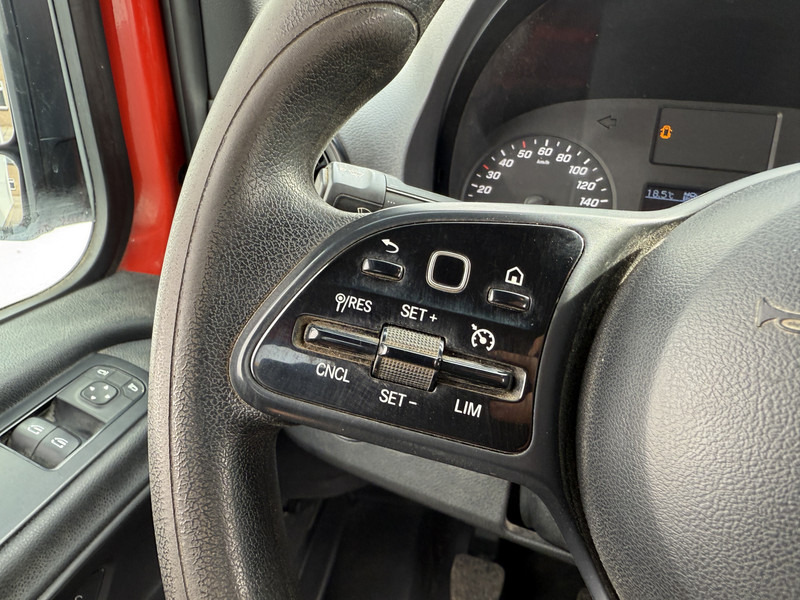 Tipper van Mercedes-Benz Sprinter 514 2.2 CDI Kipper Dubbellucht 3.5t Trekhaak Climate Control Cruise Control Benne Tipper: picture 19 Tipper van Mercedes-Benz Sprinter 514 2.2 CDI Kipper Dubbellucht 3.5t Trekhaak Climate Control Cruise Control Benne Tipper: picture 19