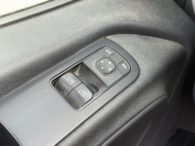 Tipper van Mercedes-Benz Sprinter 514 2.2 CDI Kipper Dubbellucht 3.5t Trekhaak Climate Control Cruise Control Benne Tipper: picture 20 Tipper van Mercedes-Benz Sprinter 514 2.2 CDI Kipper Dubbellucht 3.5t Trekhaak Climate Control Cruise Control Benne Tipper: picture 20