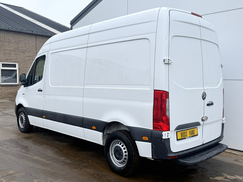 Mercedes-Benz eSprinter 312 55kwh ALL-IN PRIJS L2H2 55kWh 168km WLTP 80kw Snelladen Climate Control Stoelverwarming - Panel van, Electric van: picture 2 Mercedes-Benz eSprinter 312 55kwh ALL-IN PRIJS L2H2 55kWh 168km WLTP 80kw Snelladen Climate Control Stoelverwarming - Panel van, Electric van: picture 2
