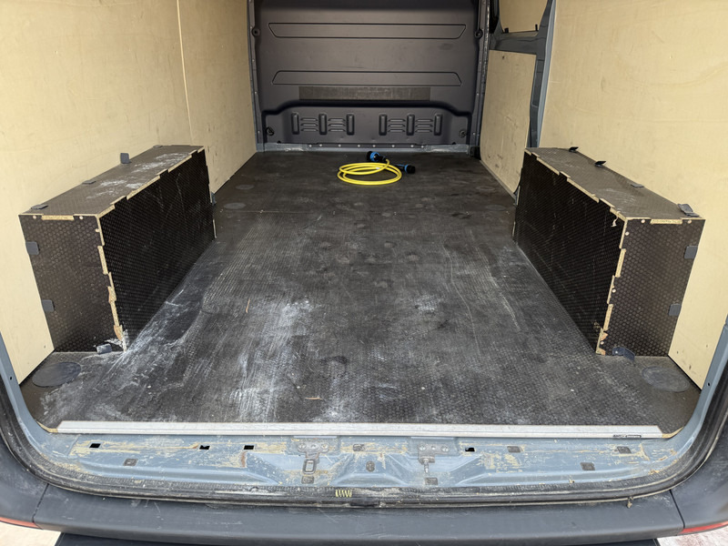 Panel van, Electric van Mercedes-Benz eSprinter 312 L2H2 Elektrisch 41kWh 135km WLTP Climate Control Camera Stoelverwarming: picture 13