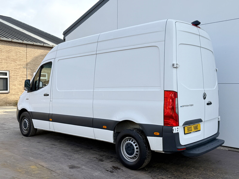 Mercedes-Benz eSprinter 312 L2H2 Elektrisch 41kWh 135km WLTP Climate Control Camera Stoelverwarming - Panel van, Electric van: picture 2 Mercedes-Benz eSprinter 312 L2H2 Elektrisch 41kWh 135km WLTP Climate Control Camera Stoelverwarming - Panel van, Electric van: picture 2