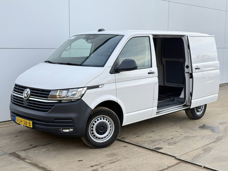 Volkswagen Transporter 2.0 TDI 150PK Automaat L1H1 Dubbele Schuifdeur Airco Adaptieve Cruise Control Carplay Camera Navigatie Parkeersensoren - Small van: picture 2 Volkswagen Transporter 2.0 TDI 150PK Automaat L1H1 Dubbele Schuifdeur Airco Adaptieve Cruise Control Carplay Camera Navigatie Parkeersensoren - Small van: picture 2