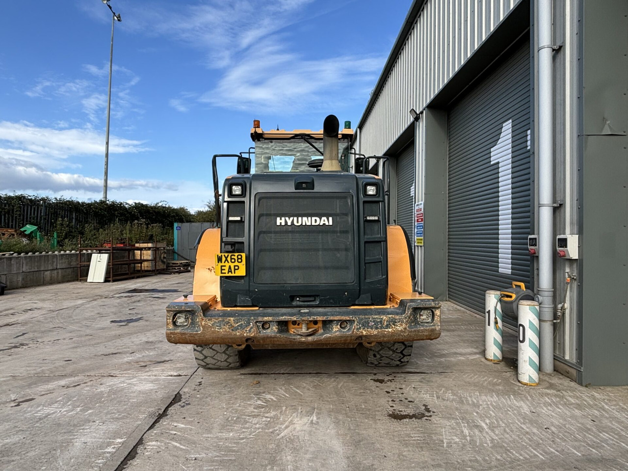 Hyundai HL960 - Wheel loader: picture 4 Hyundai HL960 - Wheel loader: picture 4