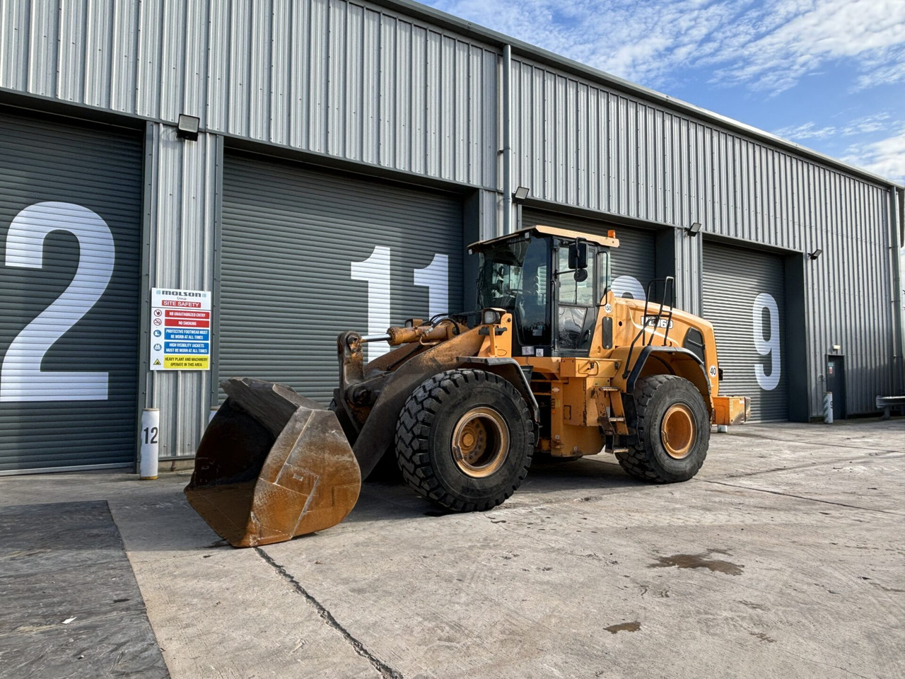 Hyundai HL960 - Wheel loader: picture 1 Hyundai HL960 - Wheel loader: picture 1
