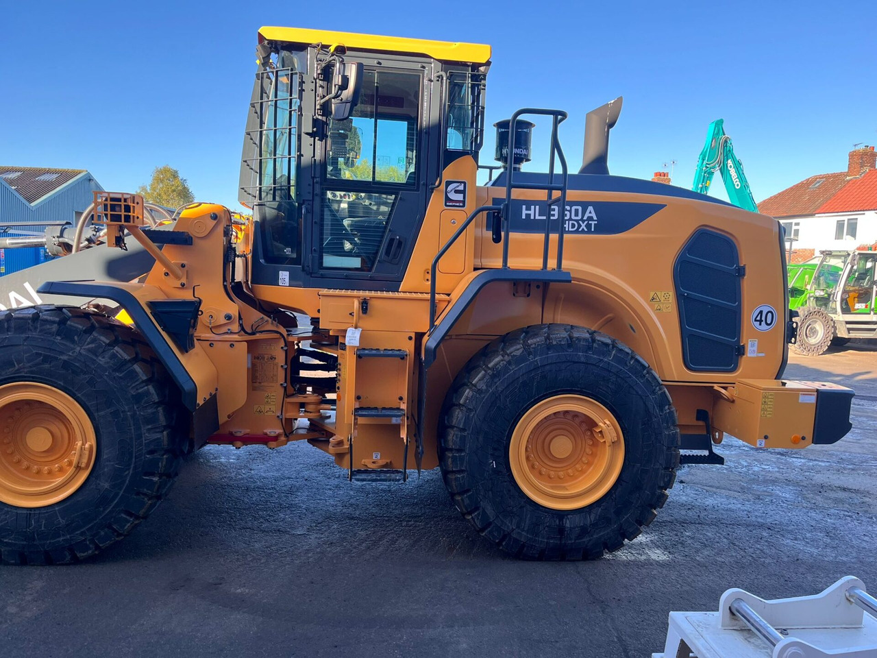 Hyundai HL960A - Wheel loader: picture 2 Hyundai HL960A - Wheel loader: picture 2