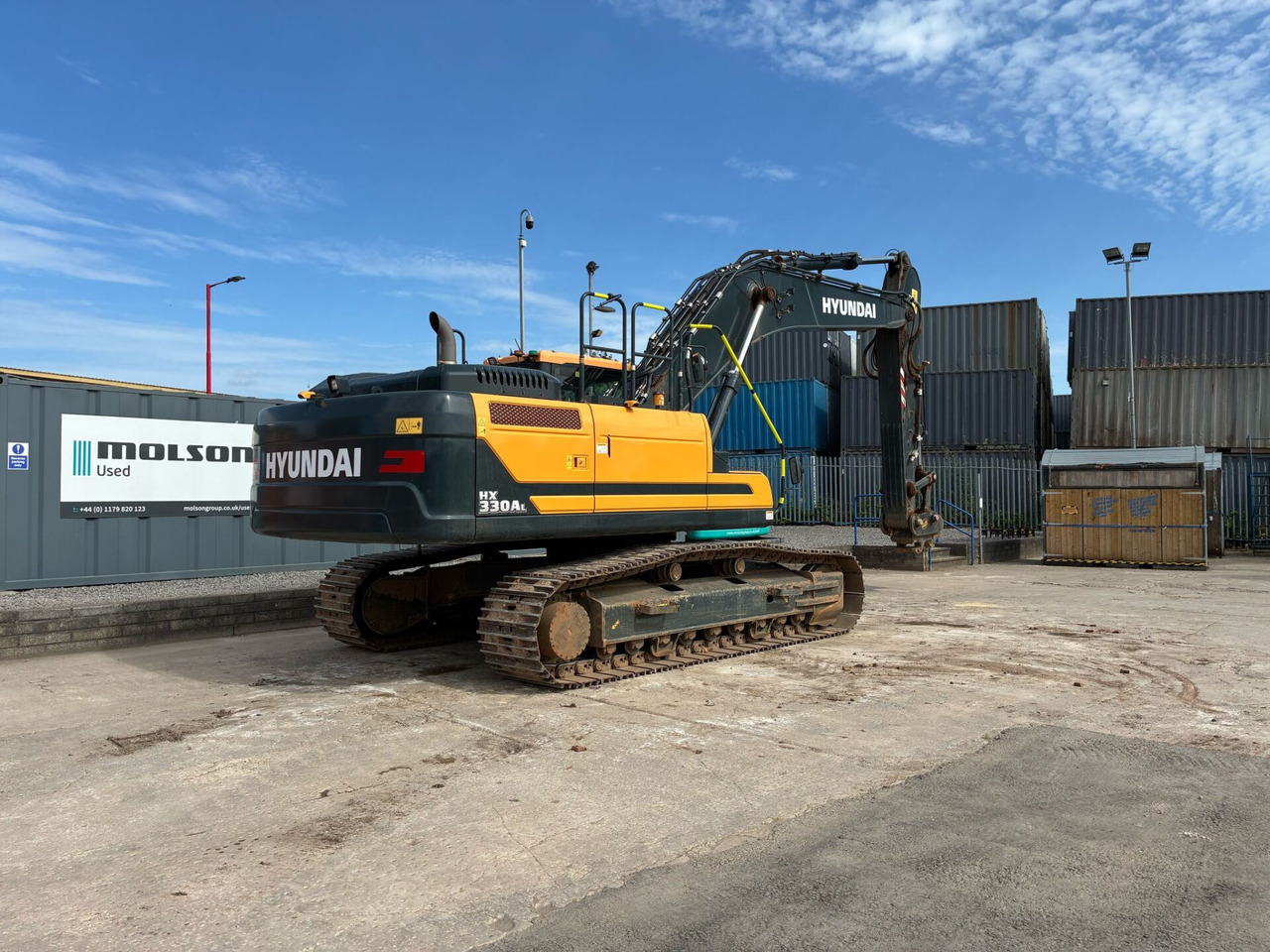 Hyundai HX330 - Crawler excavator: picture 5 Hyundai HX330 - Crawler excavator: picture 5