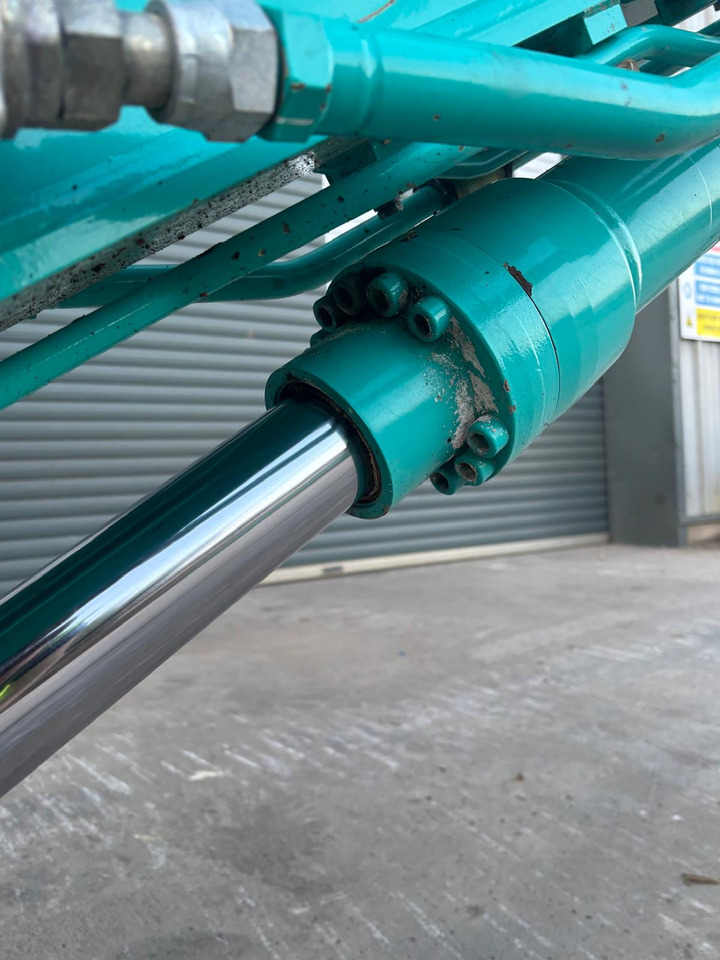 Crawler excavator Kobelco SK140SRLC-7: picture 12