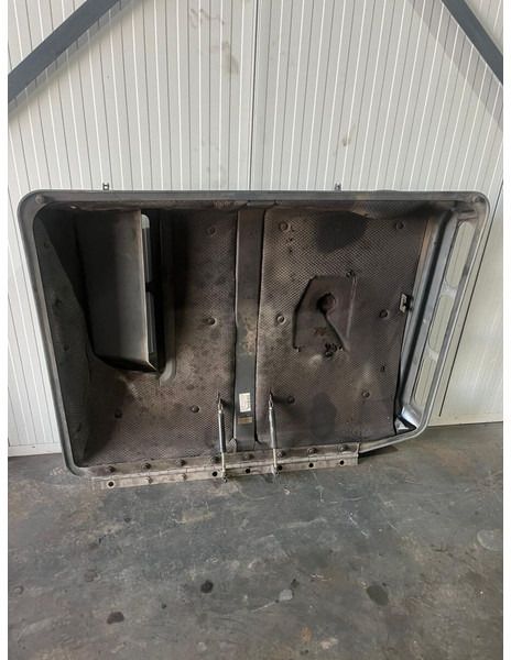 Liebherr A904C Li / A900C Li / A900C ZW / R904 / A900C Li / A900C / R900C Li / R904C - Hood: picture 5 Liebherr A904C Li / A900C Li / A900C ZW / R904 / A900C Li / A900C / R900C Li / R904C - Hood: picture 5