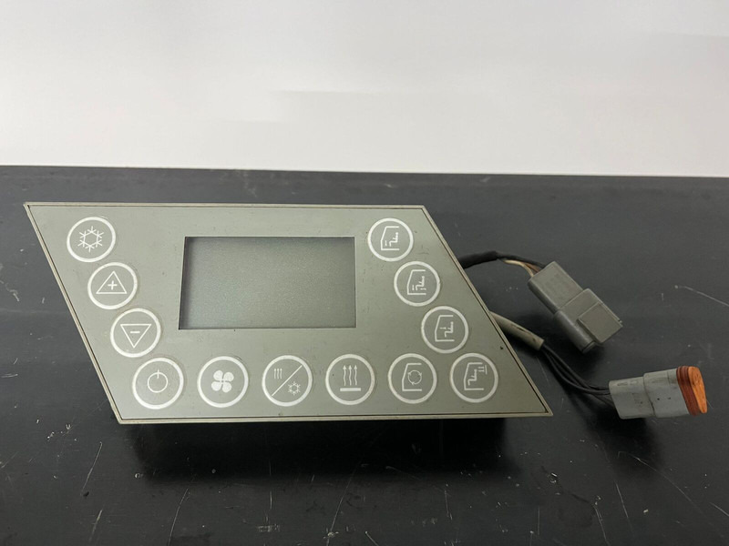 Liebherr - Dashboard: picture 1 Liebherr - Dashboard: picture 1