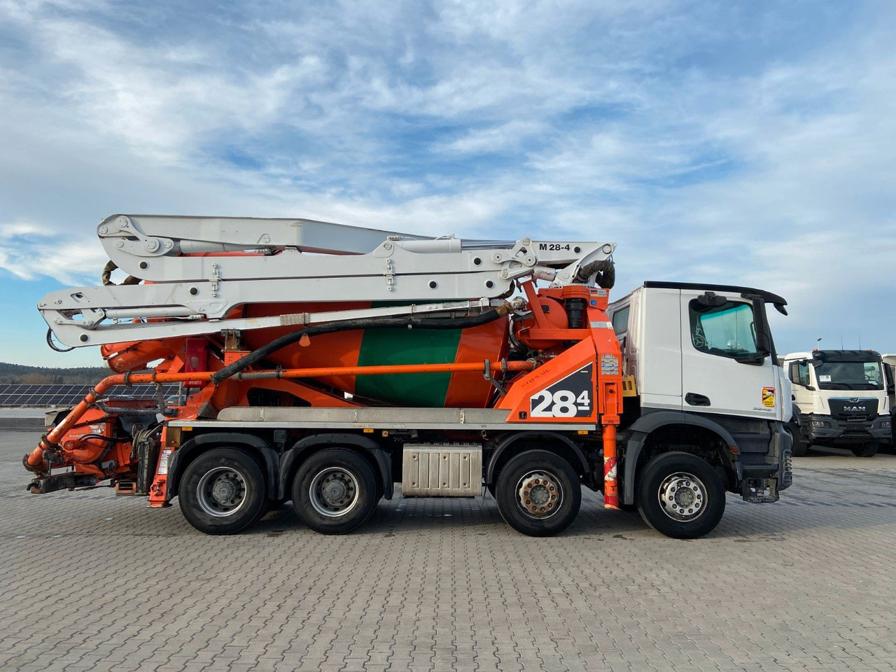 Mercedes-Benz AROCS 3245 PUTZMEISTER 28-4 77S - Mixer pump truck: picture 4 Mercedes-Benz AROCS 3245 PUTZMEISTER 28-4 77S - Mixer pump truck: picture 4