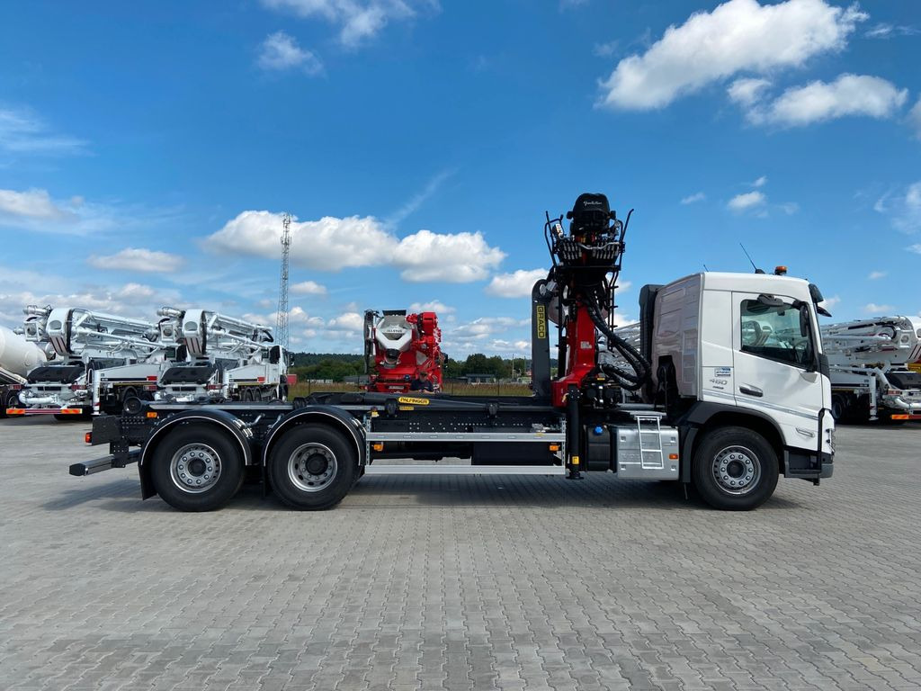 Volvo FM 460 Abrollkipper PALFINGER - EPSILON - Hook lift truck, Crane truck: picture 3 Volvo FM 460 Abrollkipper PALFINGER - EPSILON - Hook lift truck, Crane truck: picture 3
