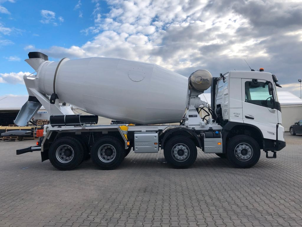 Volvo FMX 430 8X4 FML 10 M3 - Concrete mixer truck: picture 3 Volvo FMX 430 8X4 FML 10 M3 - Concrete mixer truck: picture 3