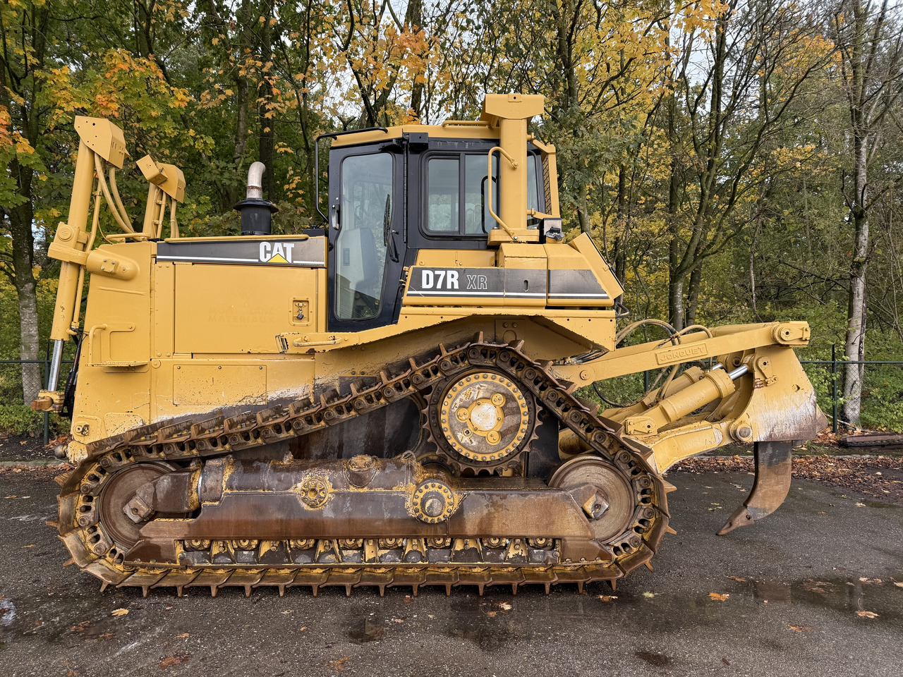 Caterpillar D7R XR CE / LOW HOURS / TOP CONDITION - Bulldozer: picture 3 Caterpillar D7R XR CE / LOW HOURS / TOP CONDITION - Bulldozer: picture 3