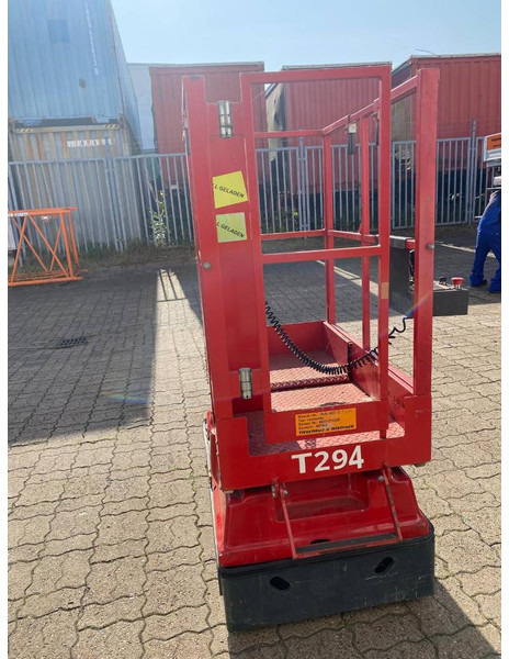 Bravi Lui Mini SK - Scissor lift: picture 5 Bravi Lui Mini SK - Scissor lift: picture 5