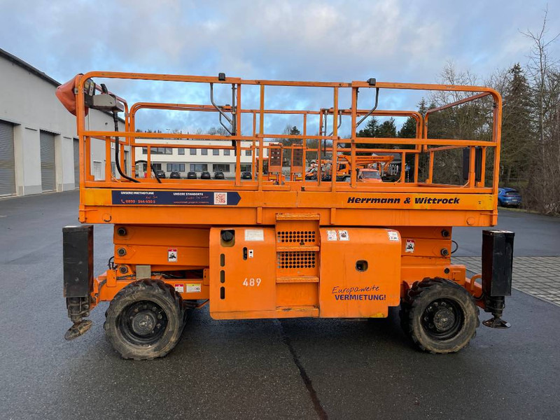 Haulotte H 12 SX - Scissor lift: picture 2 Haulotte H 12 SX - Scissor lift: picture 2