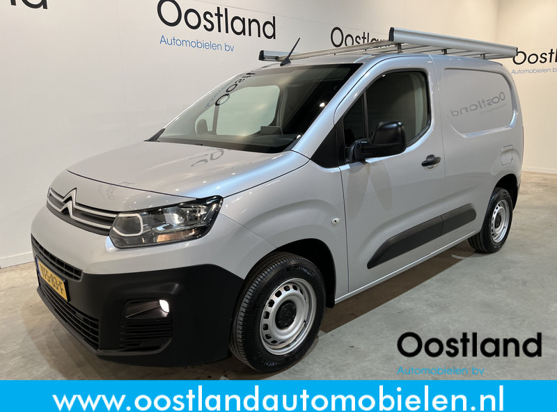 Citroën Berlingo 1.5 BlueHDI Club / Euro 6 / Airco / Cruise Control / CarPlay / Trekhaak / Imperiaal / 72.000 KM !! - Small van: picture 1 Citroën Berlingo 1.5 BlueHDI Club / Euro 6 / Airco / Cruise Control / CarPlay / Trekhaak / Imperiaal / 72.000 KM !! - Small van: picture 1