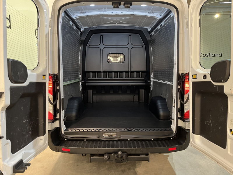 Ford Transit 2.0 TDCI L3H2 DC Dubbel Cabine Trend 130 PK / Euro 6 / Airco / Schuifdeur L + R / Cruise Control / Camera / Trekhaak / BPM VRIJ !! - Panel van, Combi van: picture 5 Ford Transit 2.0 TDCI L3H2 DC Dubbel Cabine Trend 130 PK / Euro 6 / Airco / Schuifdeur L + R / Cruise Control / Camera / Trekhaak / BPM VRIJ !! - Panel van, Combi van: picture 5