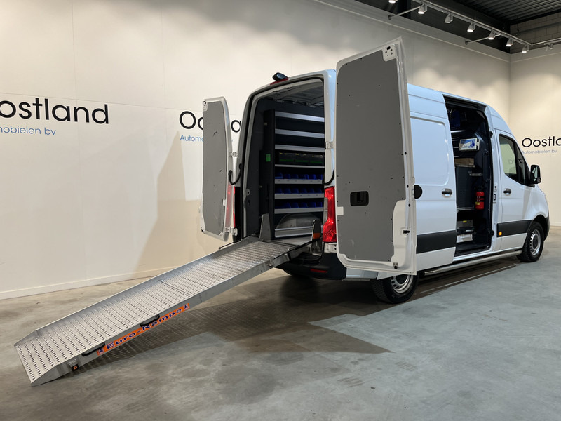 Mercedes-Benz Sprinter 311 CDI L2H2 RWD / Euro 6 / Servicebus / Bott inrichting / 220V / Airco / Oprijplaat / Compressor / CarPlay / Camera - Panel van: picture 2 Mercedes-Benz Sprinter 311 CDI L2H2 RWD / Euro 6 / Servicebus / Bott inrichting / 220V / Airco / Oprijplaat / Compressor / CarPlay / Camera - Panel van: picture 2