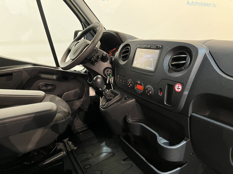 Opel Movano 2.3 CDTI BiTurbo L2H2 145 PK Servicebus / Inrichting / Euro 6 / 220V. / Airco / Cruise Control / Camera / Trekhaak / BPM VRIJ !! - Panel van: picture 3 Opel Movano 2.3 CDTI BiTurbo L2H2 145 PK Servicebus / Inrichting / Euro 6 / 220V. / Airco / Cruise Control / Camera / Trekhaak / BPM VRIJ !! - Panel van: picture 3