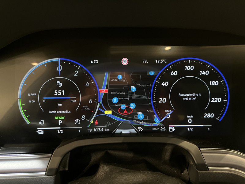 SUV Volkswagen Touareg R 3.0 TSi 462 PK eHybrid 4MOTION Full Options / Luchtvering / IQ Matrix / 360 Camera / Panoramadak / Head-Up / Leder / Stoelventilatie / Stoelverwarming: picture 9