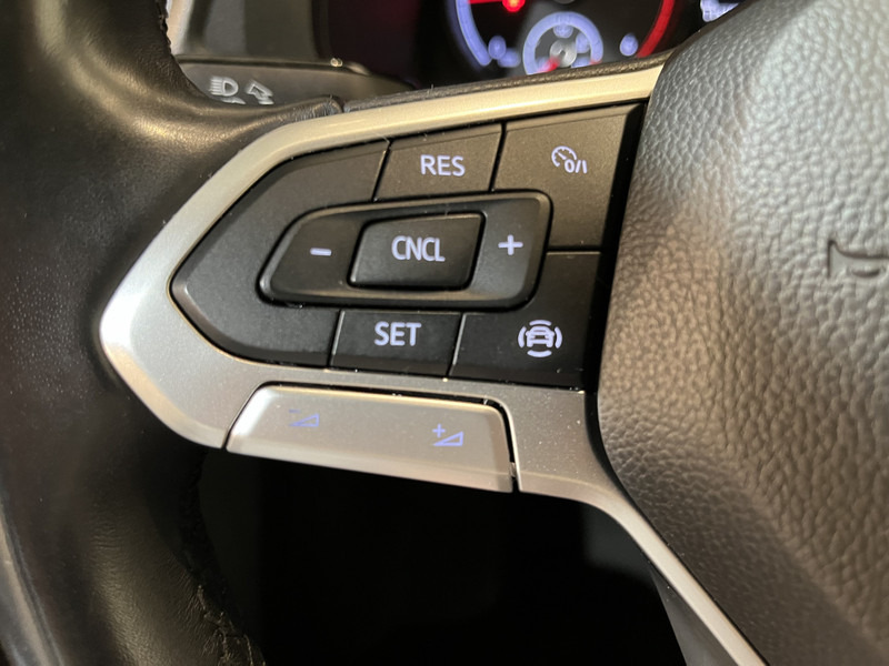 Small van Volkswagen Transporter 2.0 TDI L2H1 Highline 4Motion 150 PK Servicebus / Inrichting / Euro 6 / 220V. / 2X Schuifdeur / Airco / Cruise Control / Camera / CarPlay / Navigatie: picture 14