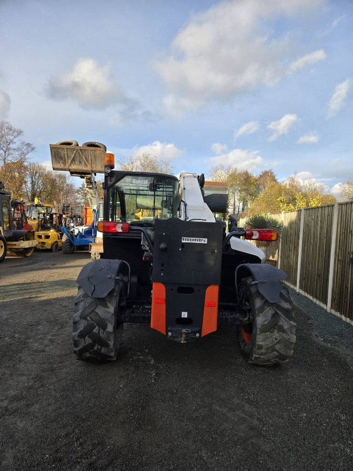 Bobcat TL 360 - Telescopic handler: picture 5 Bobcat TL 360 - Telescopic handler: picture 5